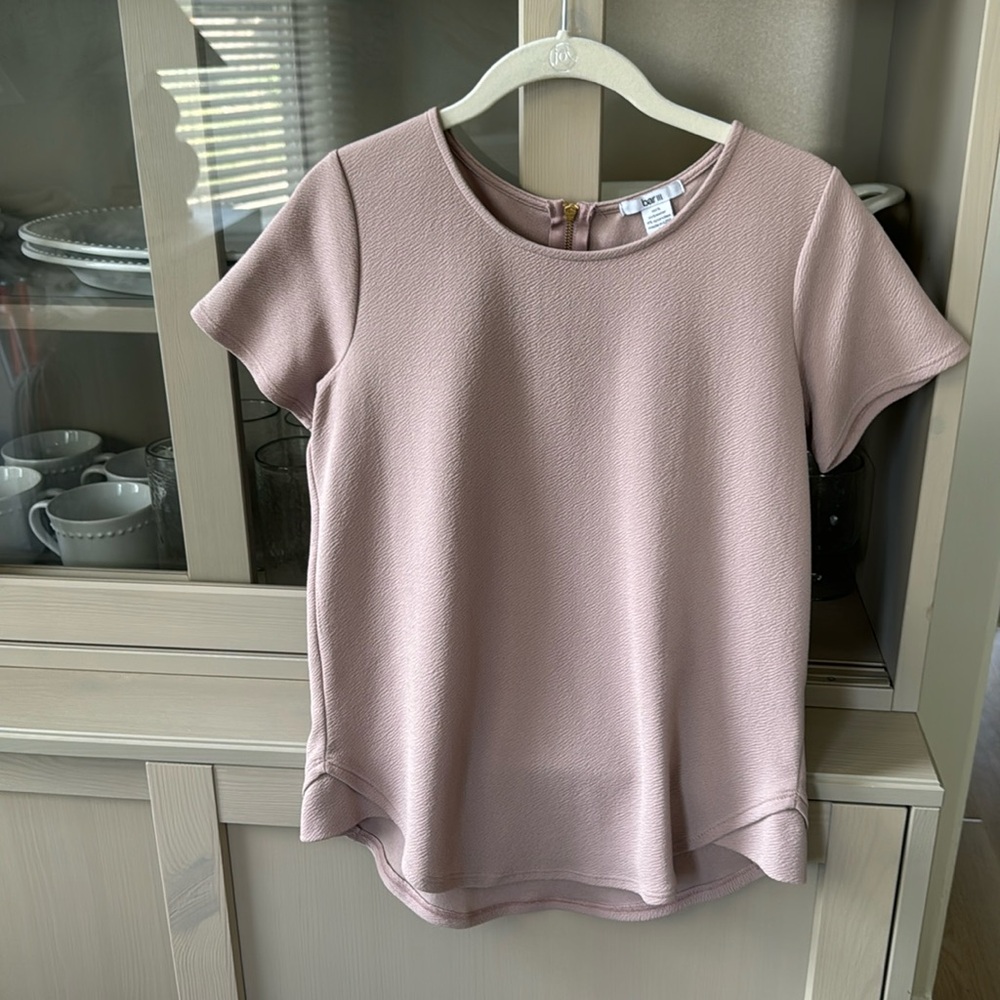 Bar III short sleeve top. Size M